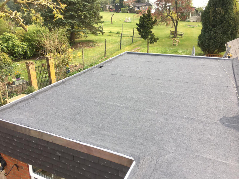 flat roofing company in st. louis mo